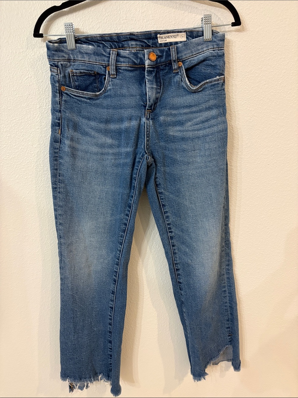 Blank NYC Medium Blue Raw Hem Cropped Jeans Size 26